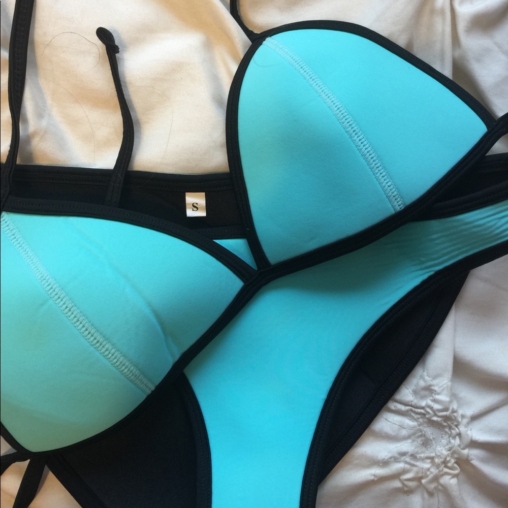 Triangl Bikini